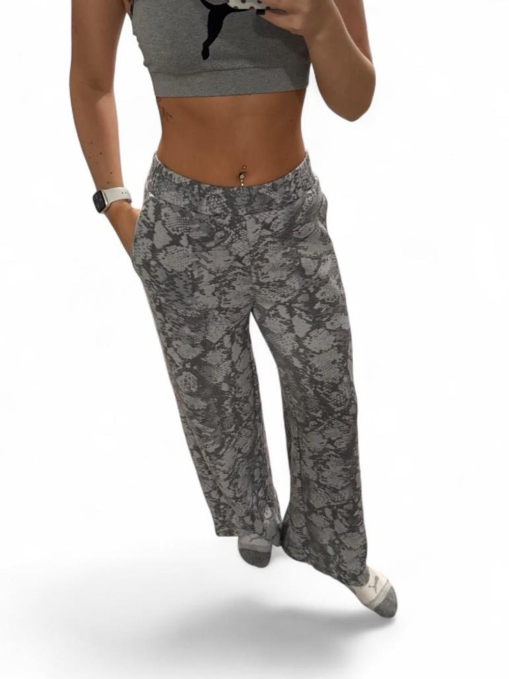 Vintage Havana Women’s Small Gray Snake-Print Wide Leg Pants